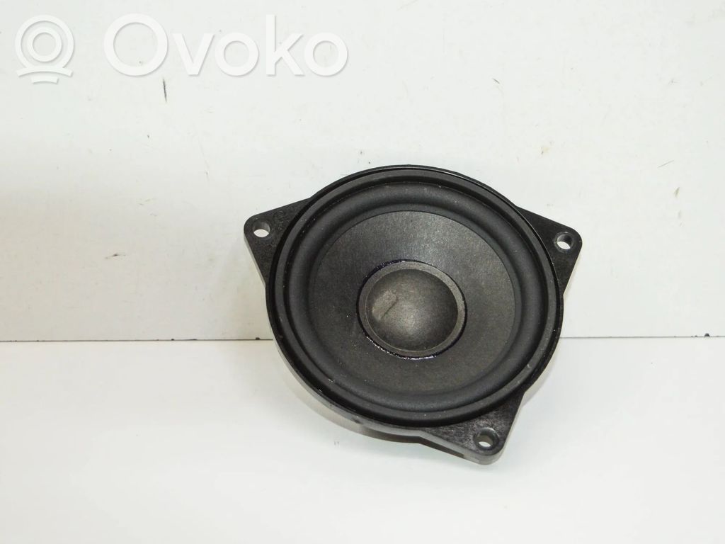 BMW 5 F10 F11 Difuzor în panou 