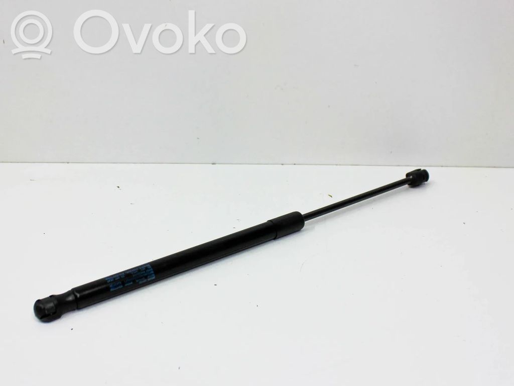 Volkswagen Scirocco Tailgate/trunk strut/damper 