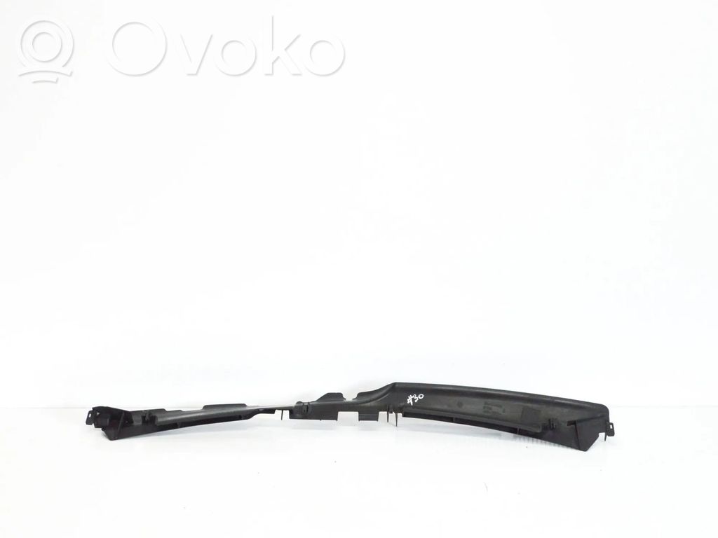 Volkswagen PASSAT B6 Rivestimento del tergicristallo 