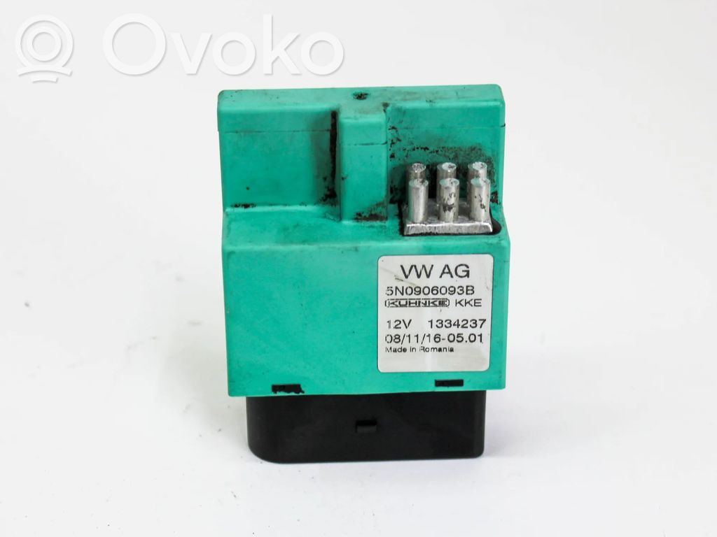 Audi Q3 8U Unité de commande / module de pompe à carburant 