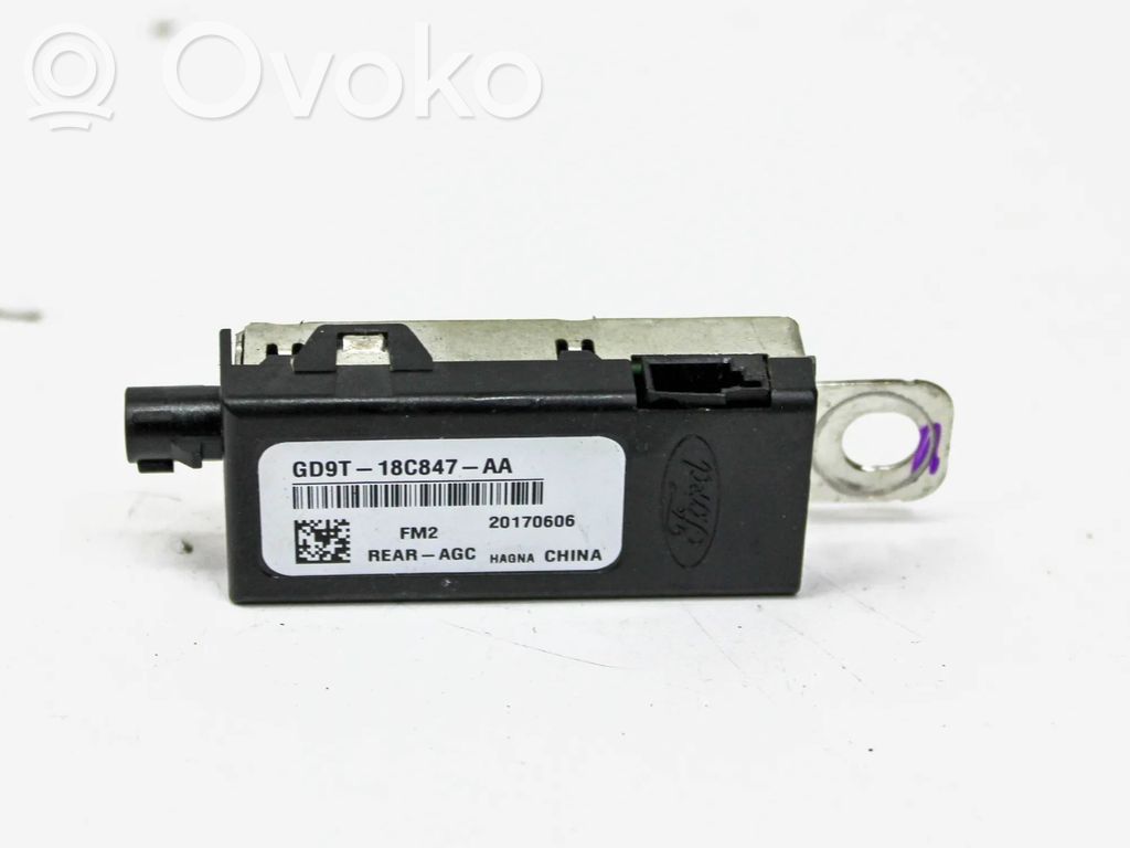 Amplificatore antenna   GD9T18C847AA