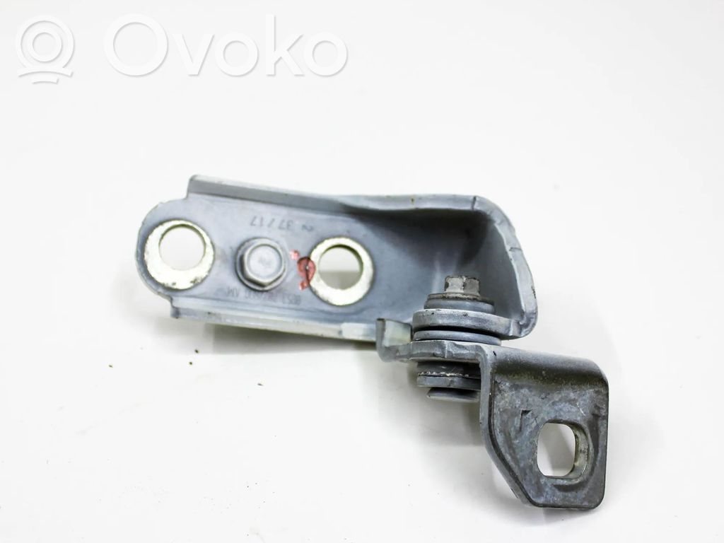 Ford Ecosport Front door upper hinge 
