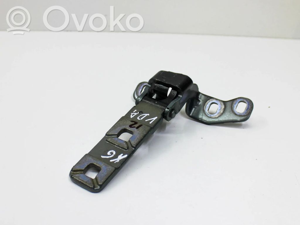 BMW X5 E70 Aizmugurējā pārsega eņģe (-ess) 