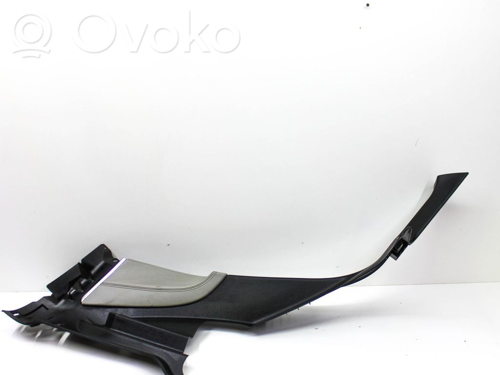 Tesla Model S Moldura inferior lateral del asiento trasero 