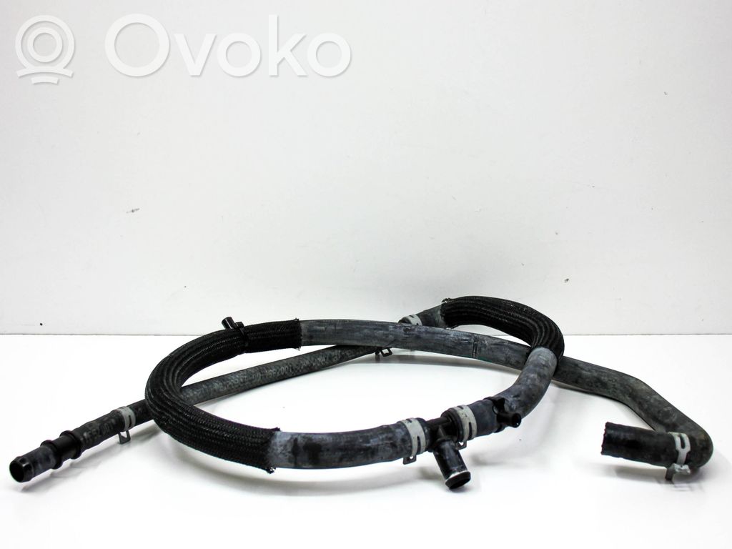 Tesla Model S Engine coolant pipe/hose 