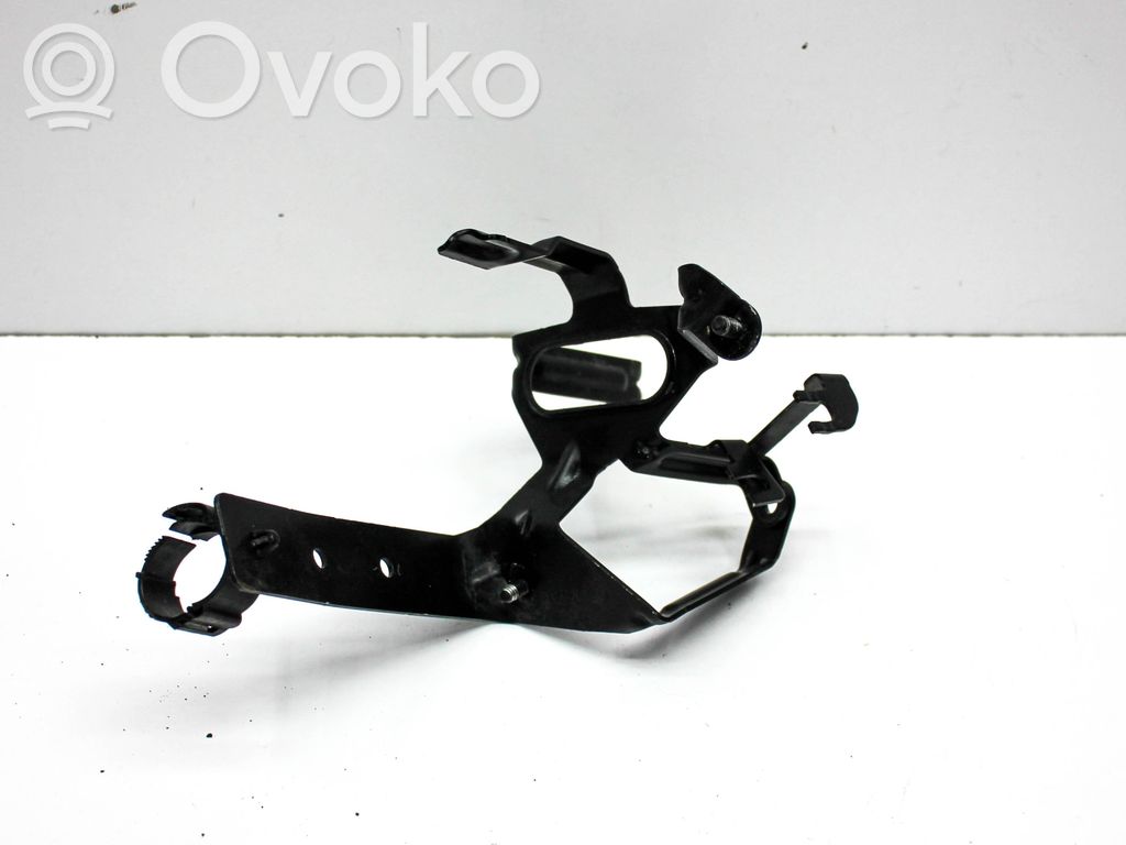 Base (soporte)   7P0971747A