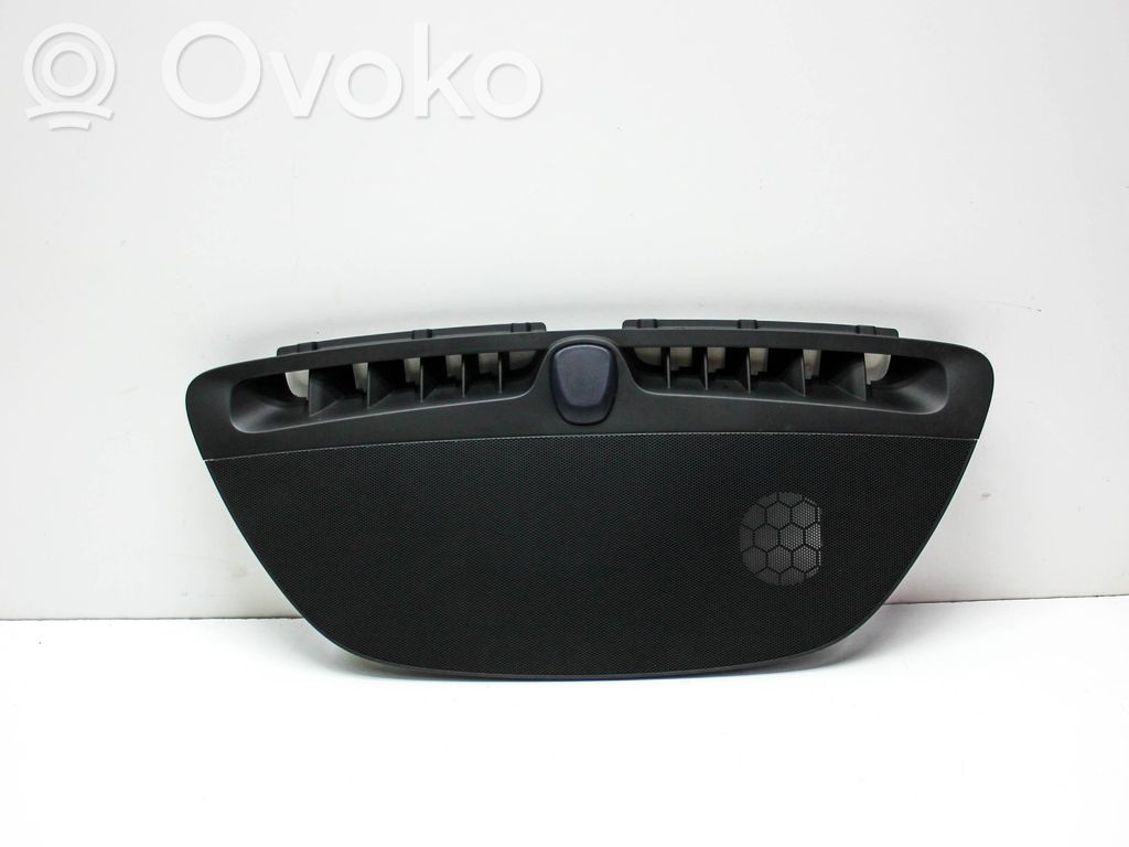 Volvo V60 Válvula de presión del panel lateral trasero 