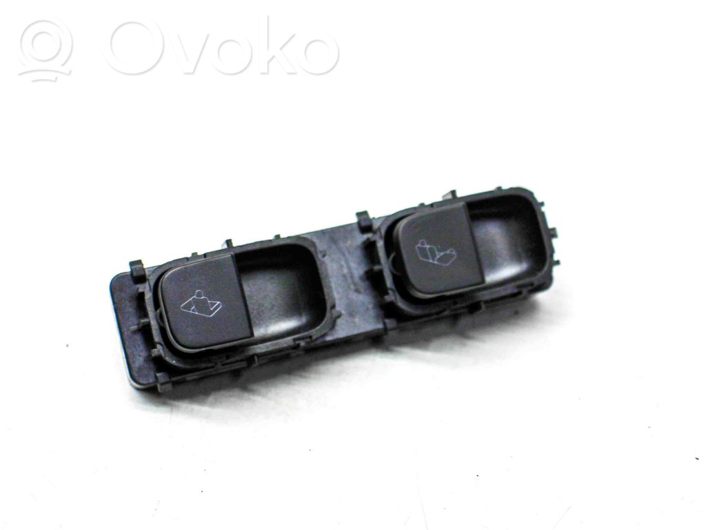 Tesla Model Y Otros interruptores/perillas/selectores 
