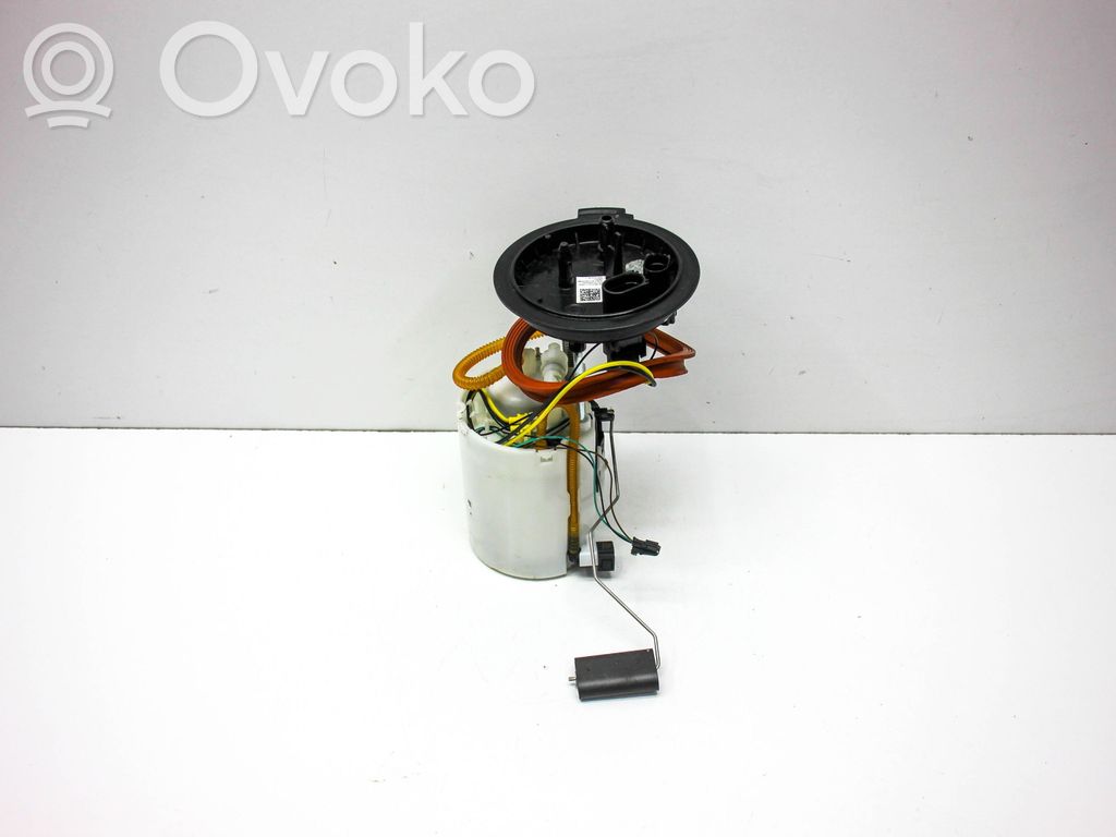 Audi Q3 F3 Pompa paliwa w zbiorniku 