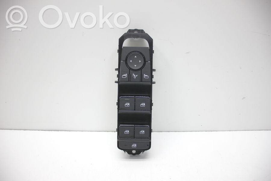 Nissan Qashqai J12 Comutator comandă geamuri electrice