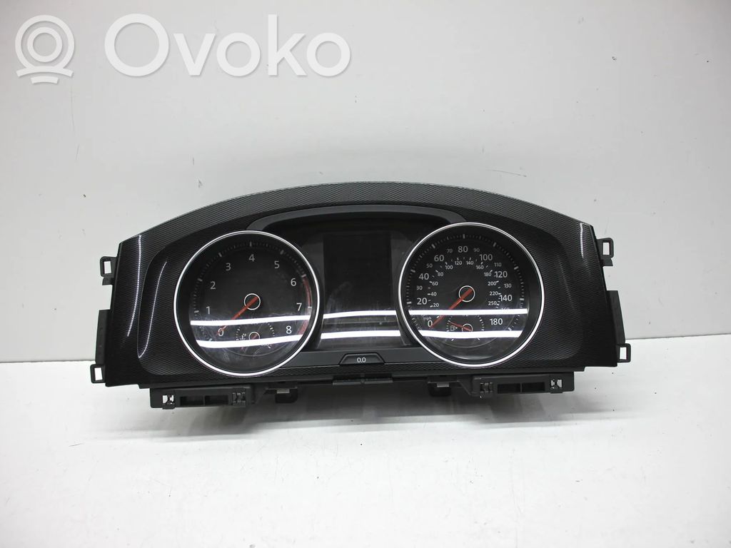 Volkswagen Golf VII Licznik / Prędkościomierz