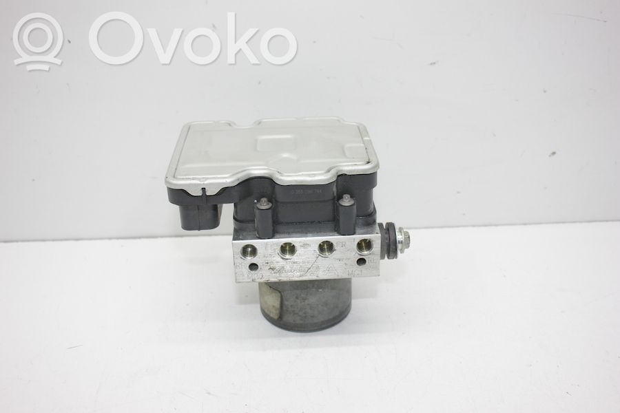 Nissan Altima Bomba de ABS 