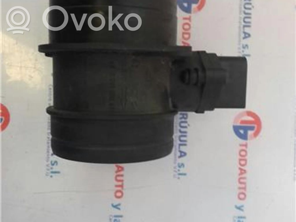 Audi A4 S4 B7 8E 8H Ilmamassan virtausanturi 