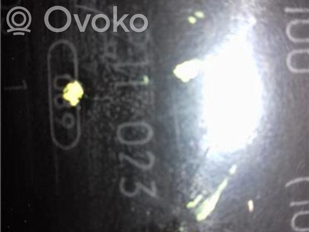 Motor de arranque   077911023E,0001110100
