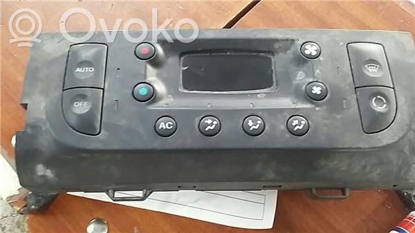 Renault Clio III Climate control unit 