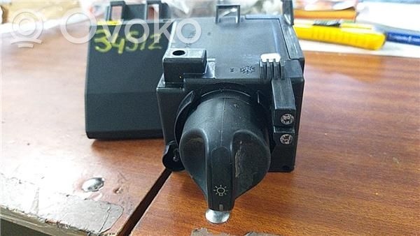 Mercedes-Benz E W210 Interruptor de luz 