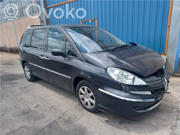 Peugeot 807 Priekinė svirtis 