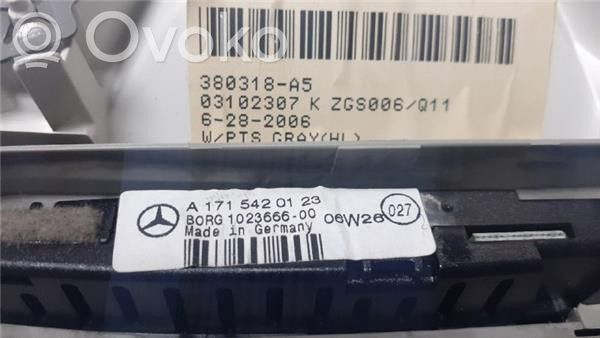 Mercedes-Benz R W251 Etuistuimen valo 