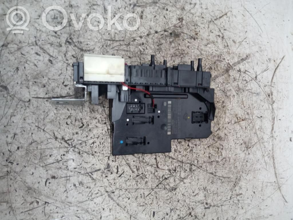 Mercedes-Benz GLK (X204) Ramka / Moduł bezpieczników 