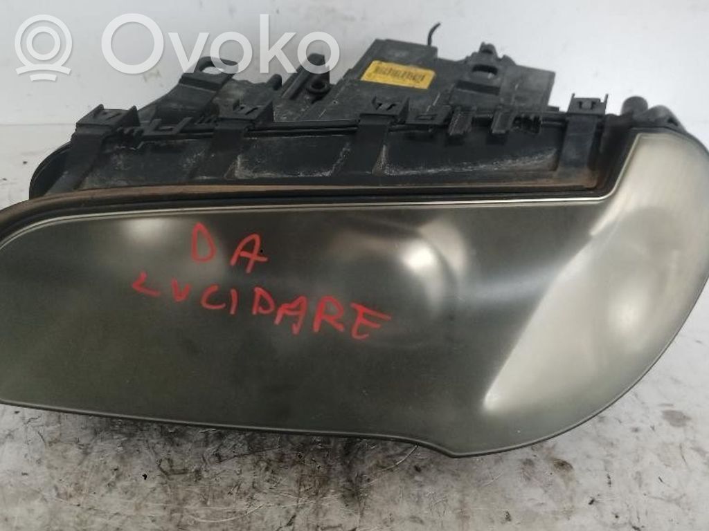 BMW X3 E83 Phare frontale 