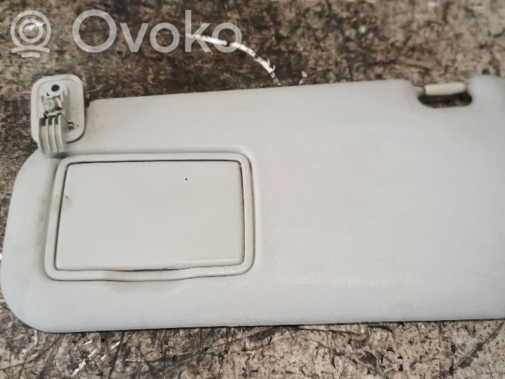 Mazda 2 Skydelis nuo saulės 