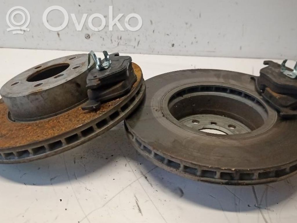 BMW 5 E60 E61 Передний тормозной диск 