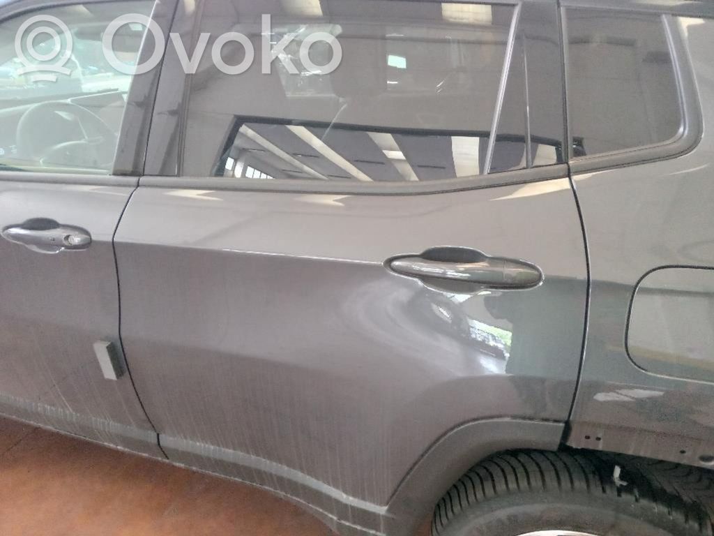 Jeep Compass Puerta trasera 