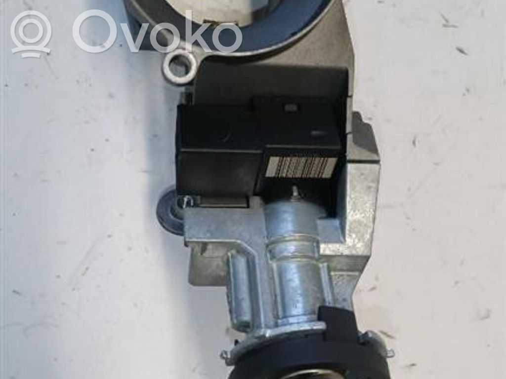 Opel Corsa D Ohjauspyörän lukitus 