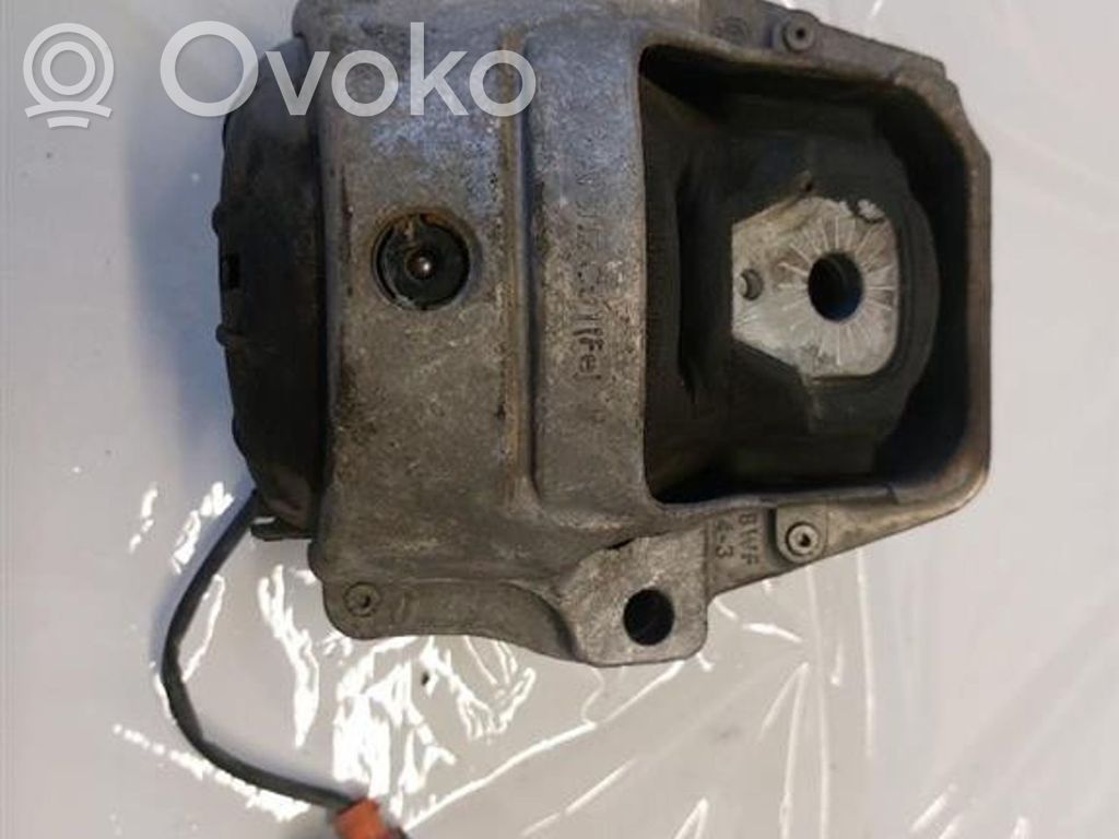 Audi A5 Sportback 8TA Engine mounting bracket 