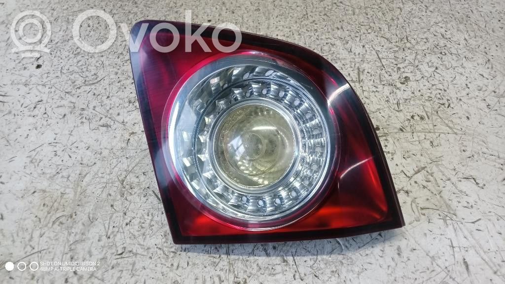 Volkswagen Golf V Lampă spate în capacul portbagajului 