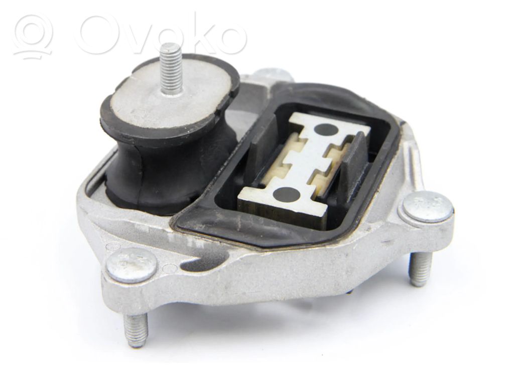 Engine mount bracket   8K0399151BE,8K0399151BD,8K0399151BE