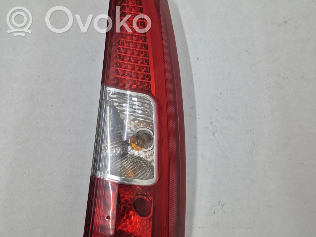 Rear/tail lights   160986