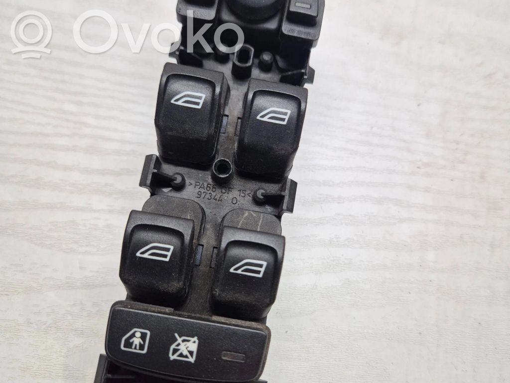 Volvo S80 Electric window control switch 