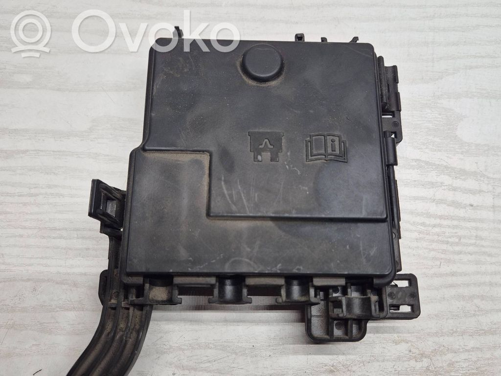 Volvo C30 Fuse module 