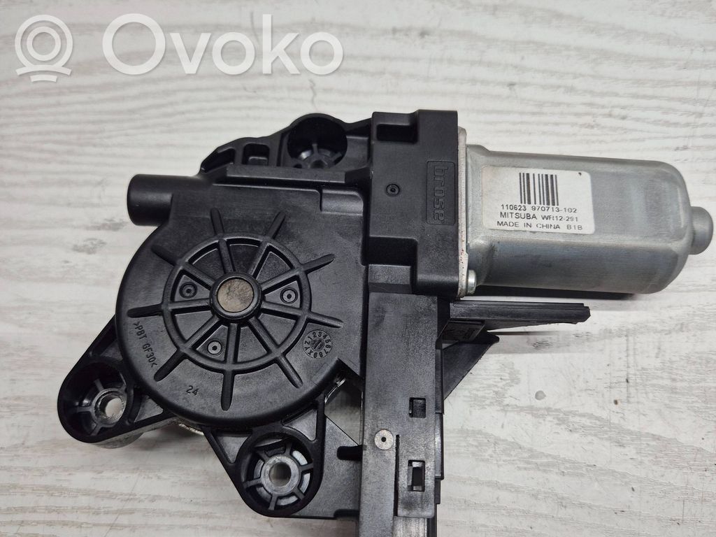 Volvo V70 Silniczek podnośnika szyby drzwi 
