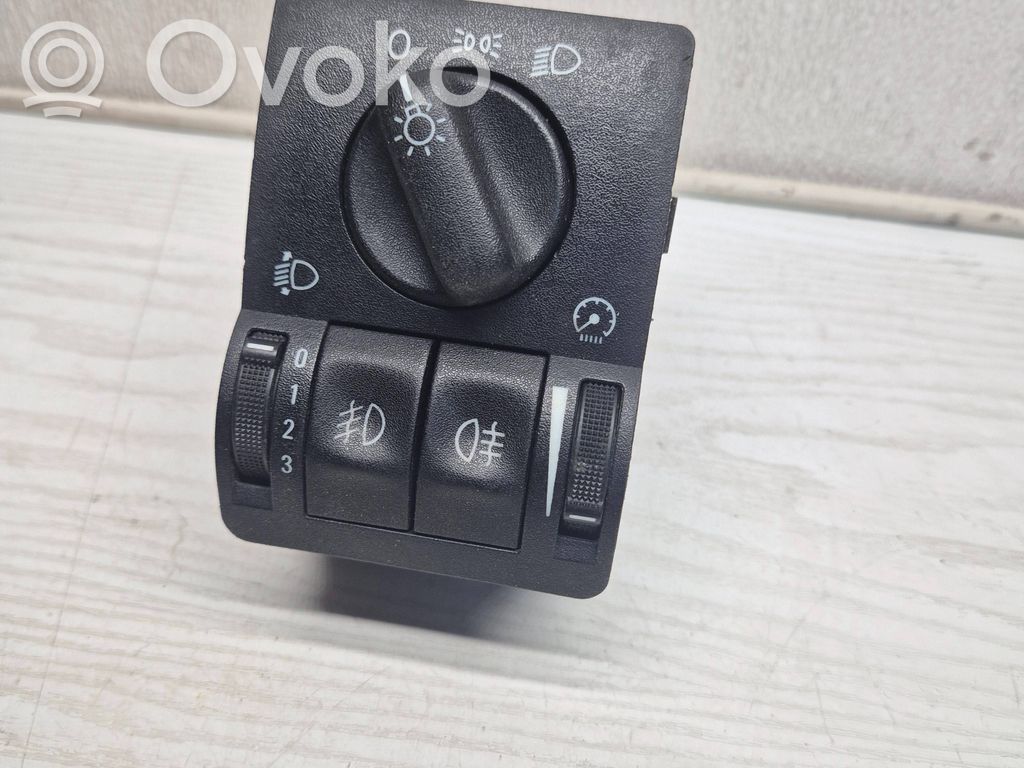 Opel Astra G Interruptor de luz 