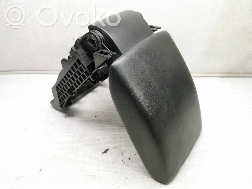 Volvo XC60 Armrest 