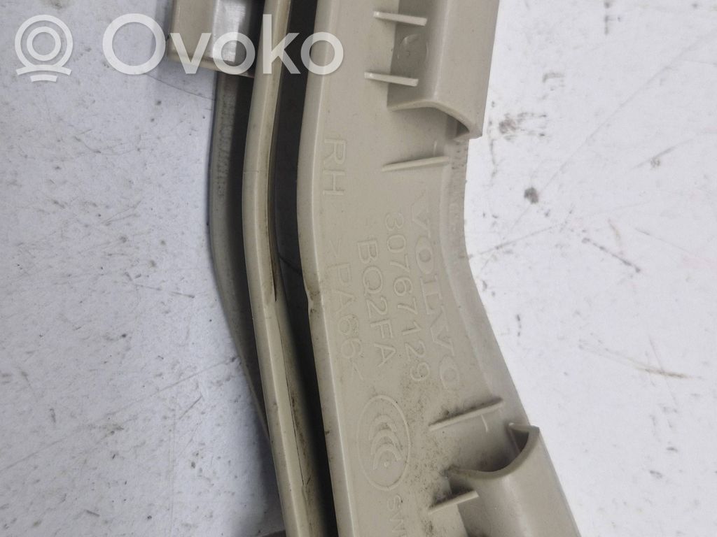 Volvo XC60 Saugos diržo apdaila 