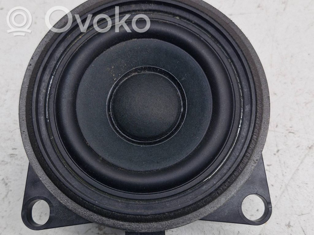 Volvo XC60 Front door speaker 