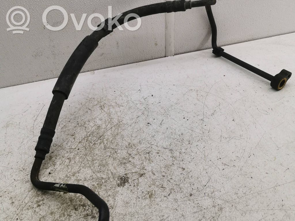 Volvo V70 Ilmastointilaitteen putki (A/C) 
