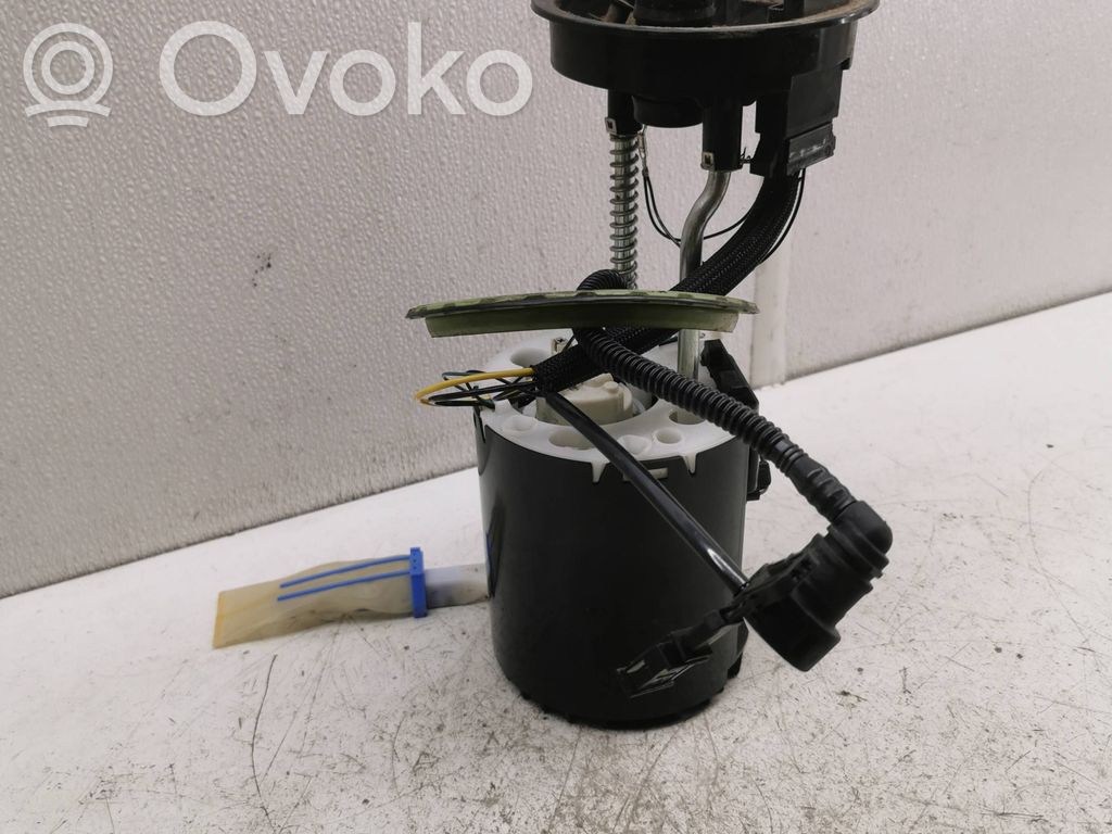 Volvo XC60 Bomba interna de combustible 