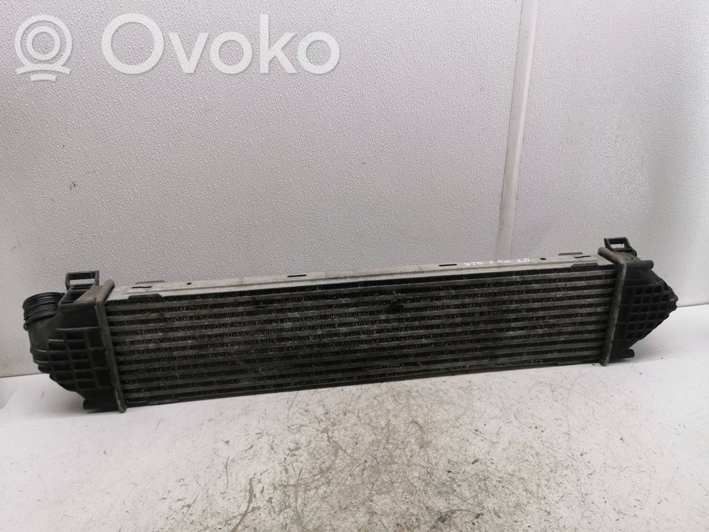 Volvo V70 Interkūlerio radiatorius 