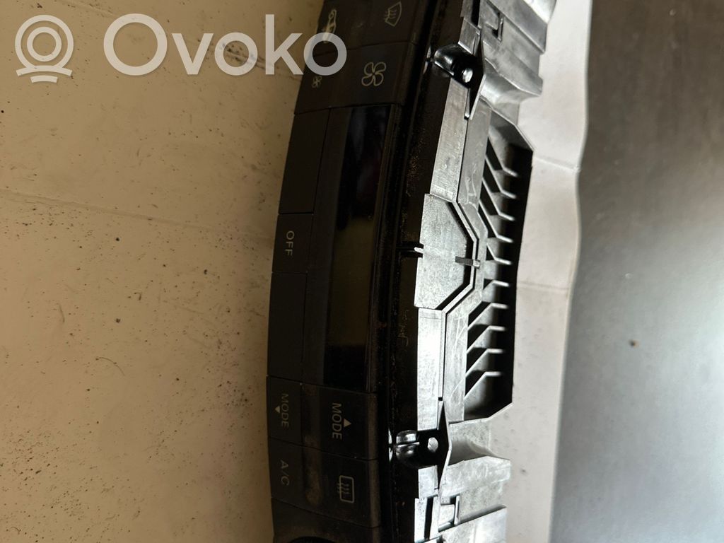Mercedes-Benz E W211 Climate control unit 
