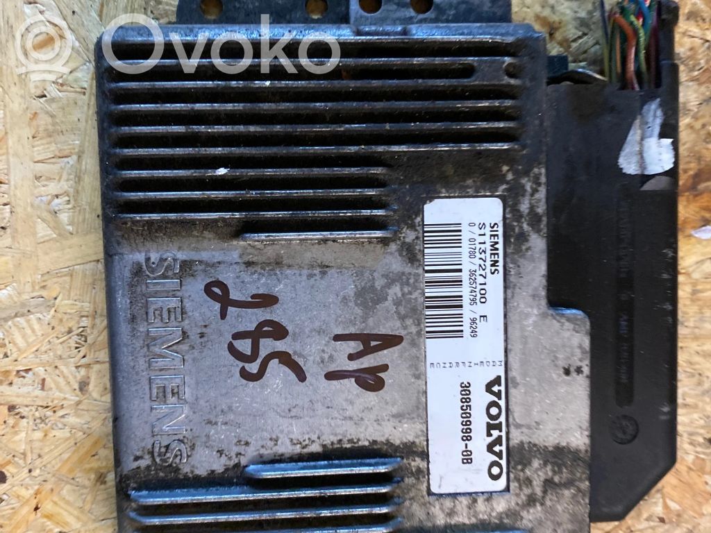 Volvo S40, V40 Engine control unit/module 