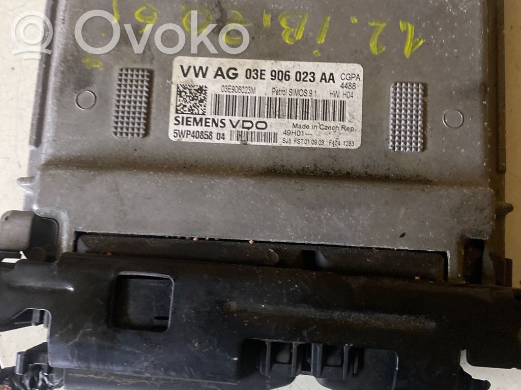 Engine control unit/module   03E906023AA,5WP4085804,03E906023M