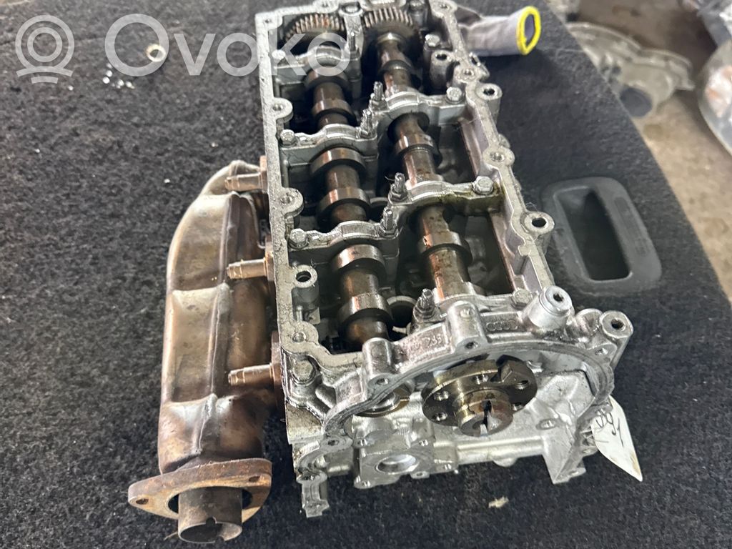 Engine head   1059353