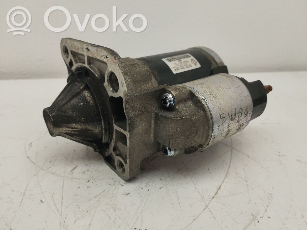 Motor de arranque   8200584664