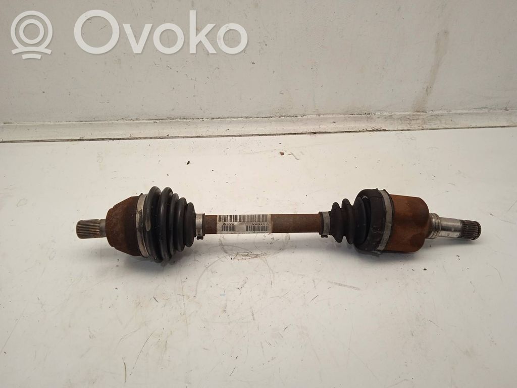 Front driveshaft   P30756975