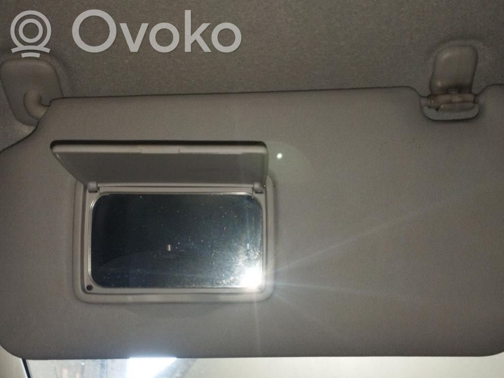 Mazda 5 Skydelis nuo saulės 