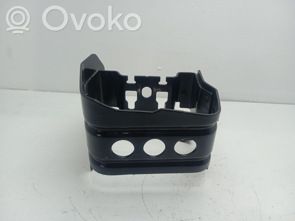 Polttoainesäiliön kannake   HJ329D202AC